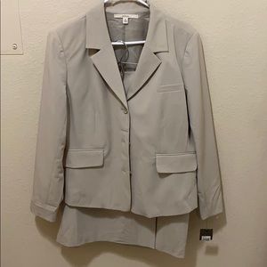 NWT Merona skirt business suit